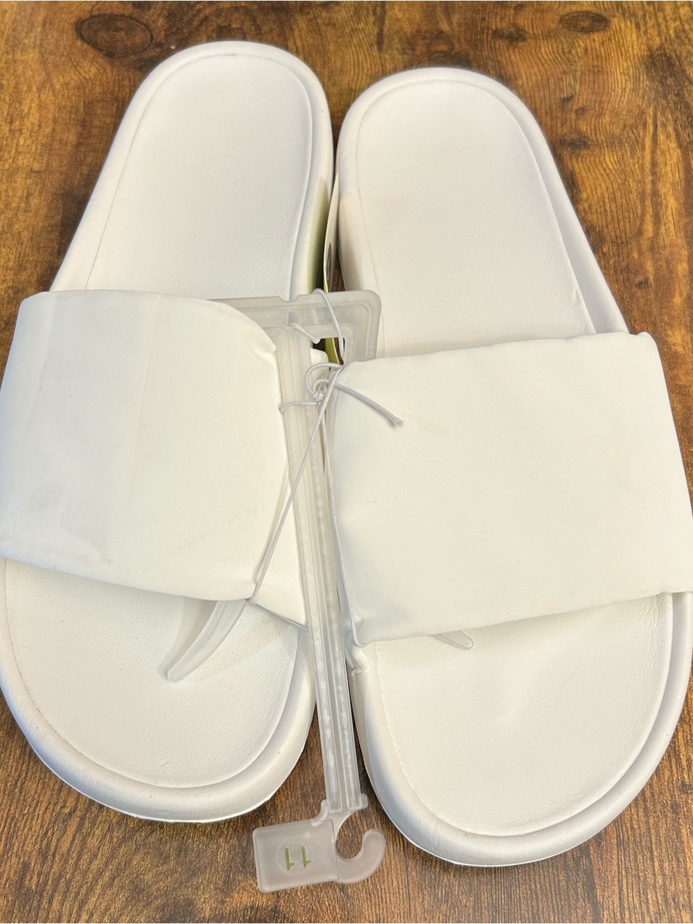 Women's Makenna Slide Sandals - All in Motion White Size 11 FLAWED
